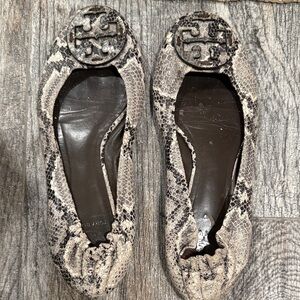 Tory Burch Snakeskin Flats - Black and Cream